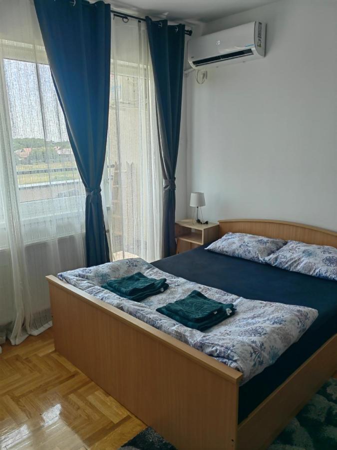 Road Warriors Apartment Subotica Exterior foto